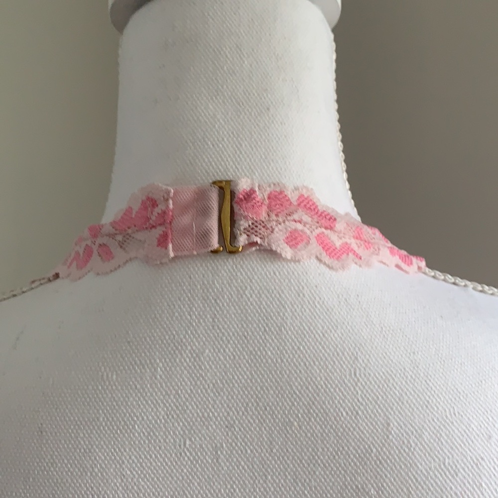 VICTORIA’S SECRET Sexy Pink Lace Halter Babydoll - Picture 4 of 8